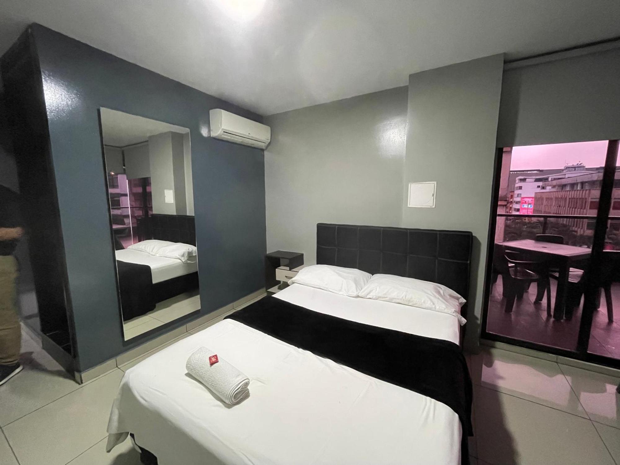 Hotel Escorial اباغويه المظهر الخارجي الصورة