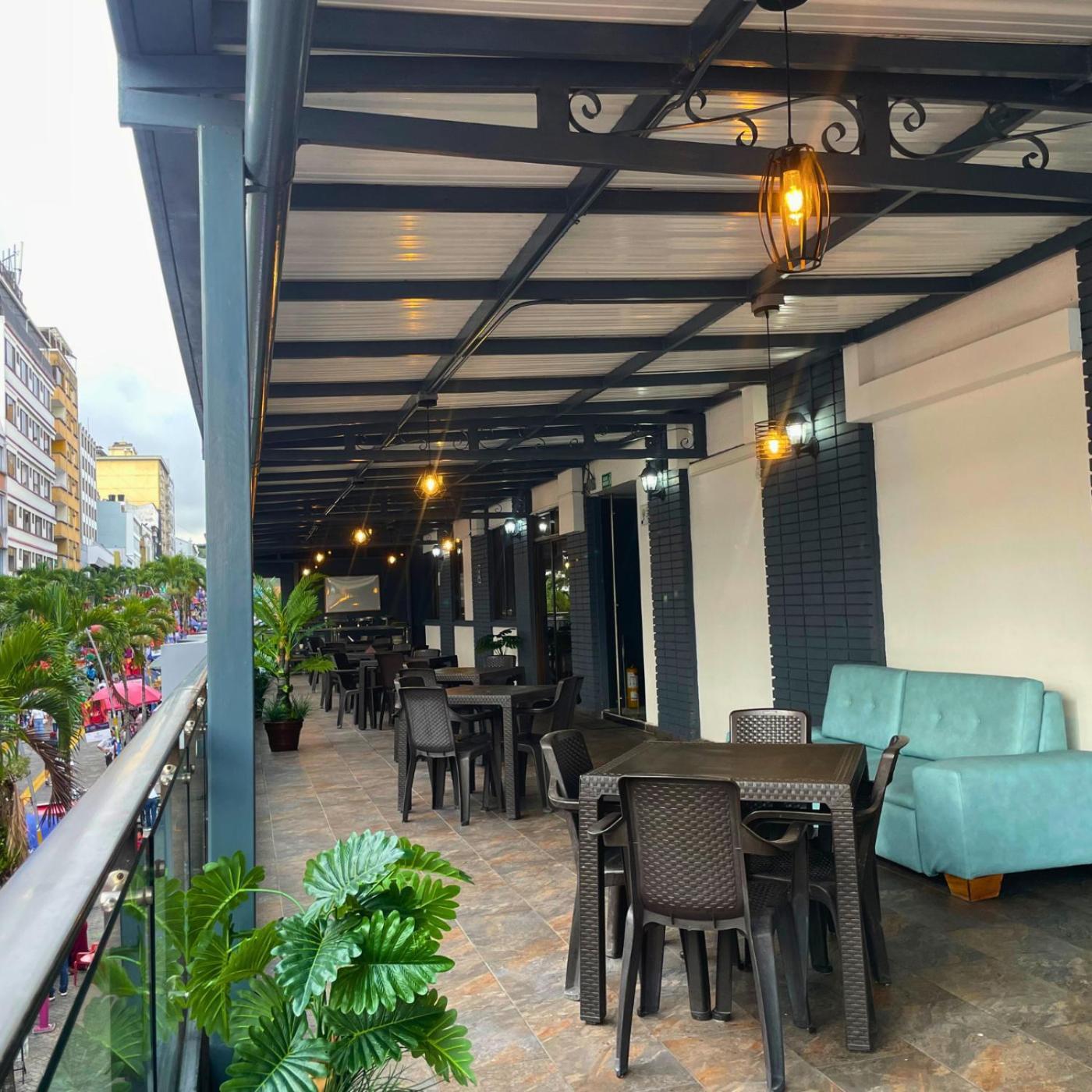 Hotel Escorial اباغويه المظهر الخارجي الصورة