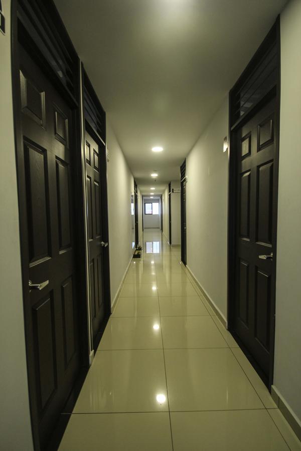Hotel Escorial اباغويه المظهر الخارجي الصورة