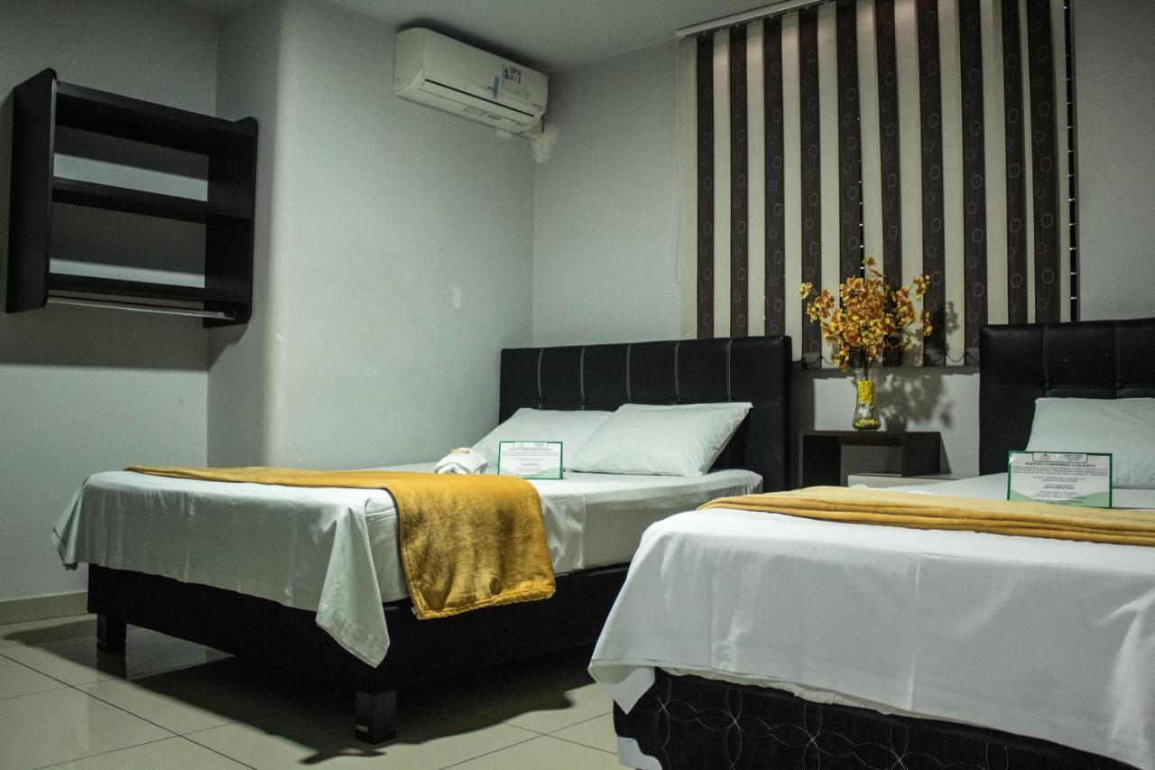 Hotel Escorial اباغويه المظهر الخارجي الصورة